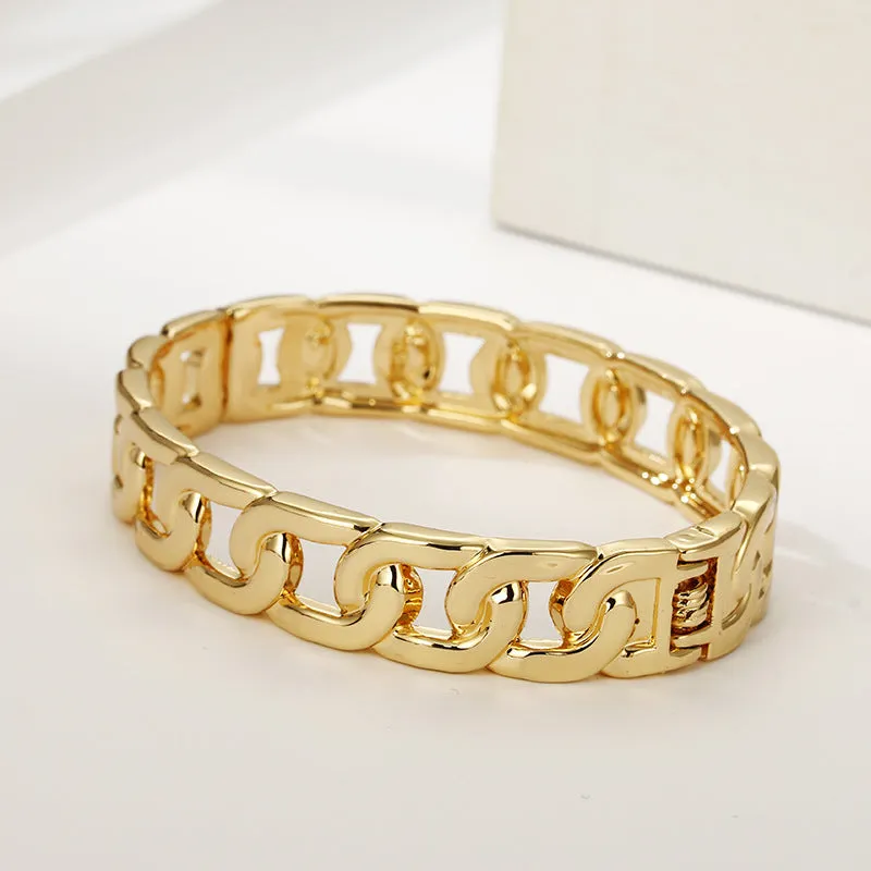 Golden Twist Chain Link Bracelet - Simple Fragrance Style Fashion Accessory